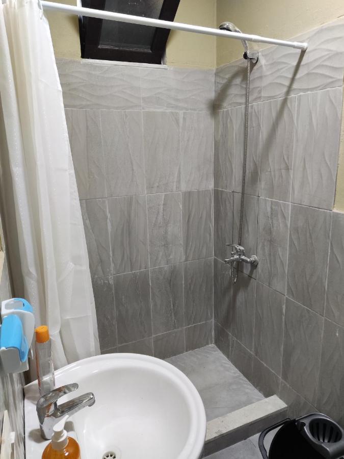 Klev'S Apartments Shkoder Bagian luar foto